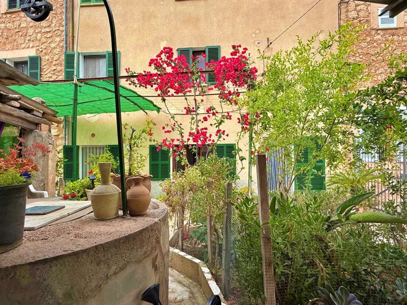 House with patio in Sóller. — photo 9