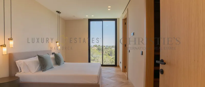 Modern newly built villa with sea views in Costa d'en Blanes — photo 9