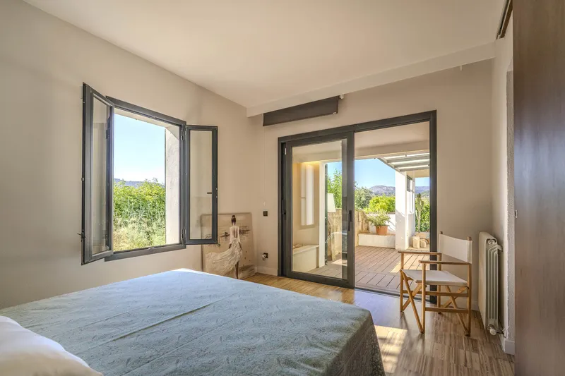 Garden apartment with charm, style and mountain views and pool in Establiments, Palma de Mallorca — photo 2