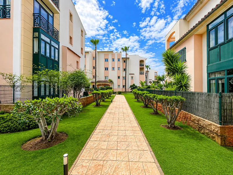 Spacious apartment in a popular complex in Santa Ponsa Mas — photo 6
