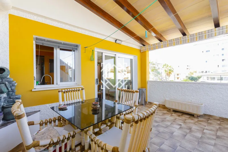 Penthouse with private roof terrace and sea views for sale in Can Picafort, Mallorca. — photo 1