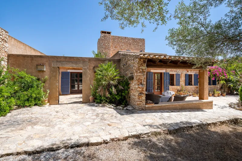 Authentic finca with two living wings on extensive grounds near Alqueria Blanca — photo 12
