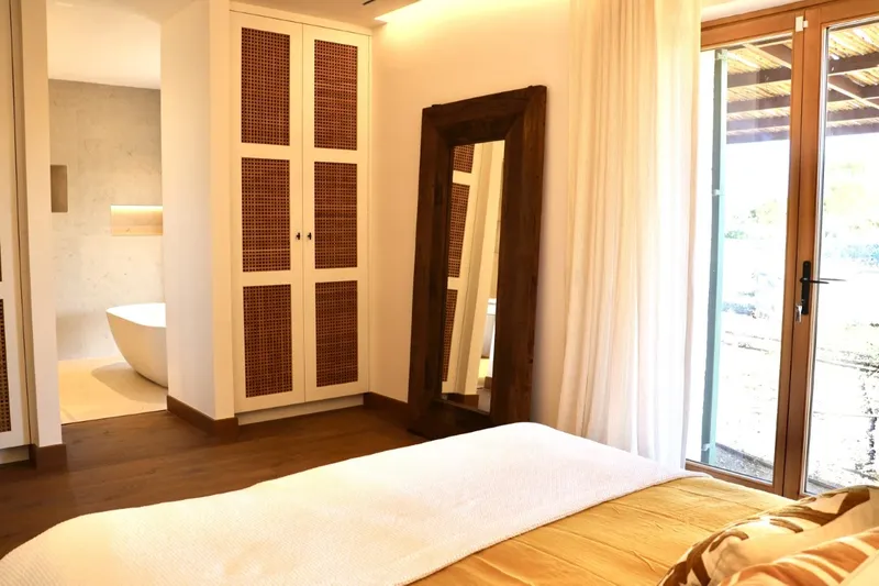 New build rustic villa with pool and mountain views — photo 7