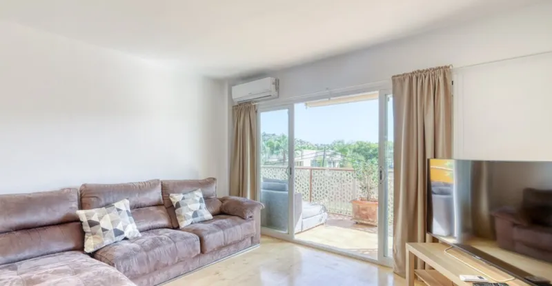 Portals Nous - 2 Bedroom Apartment With Sea Views — photo 3