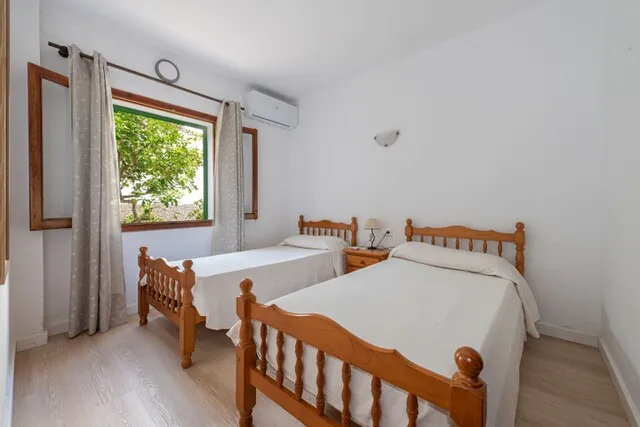 Investment villa with holiday license for sale in Cala San Vicente, North Mallorca — photo 9