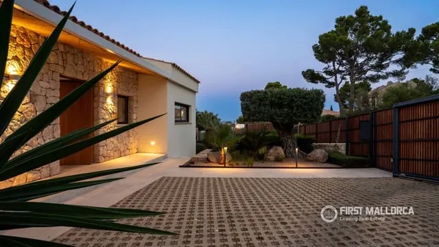 Villa for sale in Costa d'en Blanes, Calvià, Mallorca — photo 10