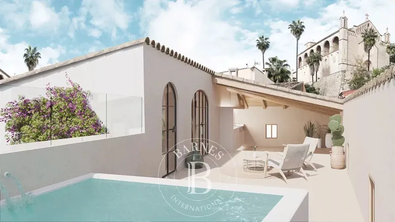 Exceptional 4-Bedroom Home in the Heart of Artà with Rooftop Pool, Available Before or After Renovation — photo 1