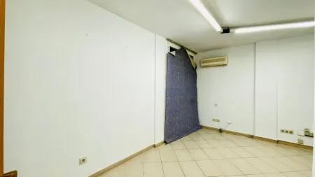Business Premise - Palma de Mallorca (Son Roca), Built Surface 95m², 1 Bathroom — photo 7