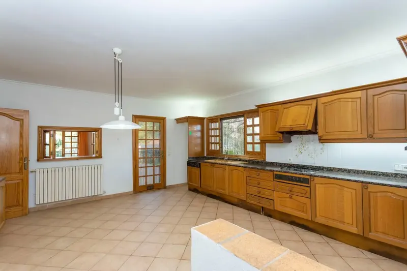 Chalet in Cala Blava with Sea Views — photo 10