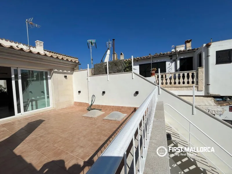 Townhouse for rent in Consell, Mallorca — photo 1