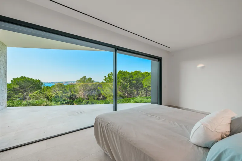 Sea view villa in Costa den Blanes — photo 7