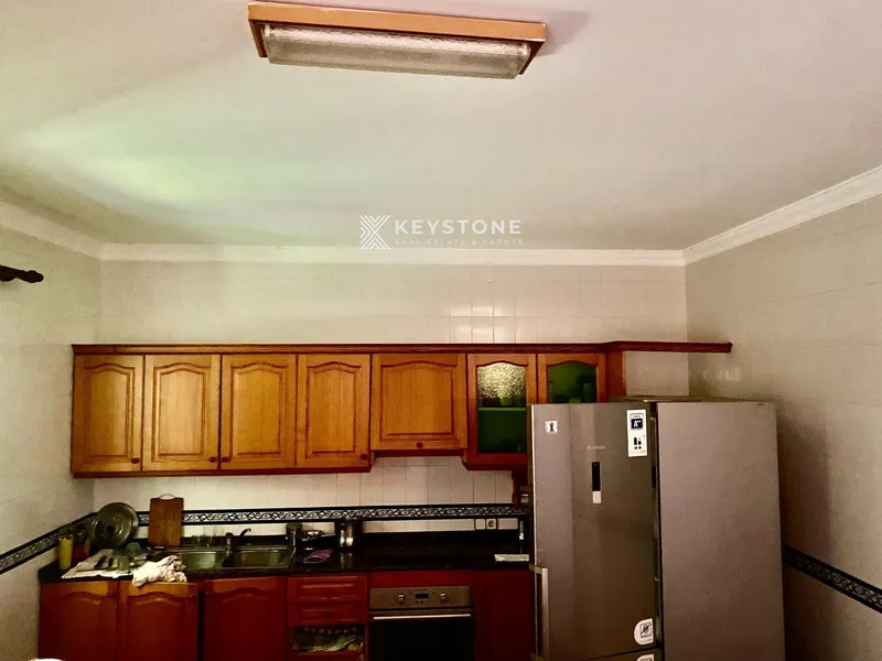 House — photo 7