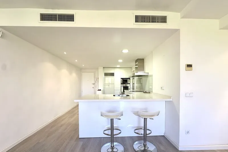 Bright apartment near the beach in Foners Palma — photo 10
