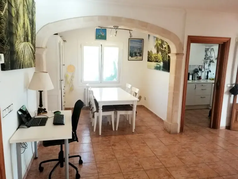 Beautiful 3-bedroom villa in the rural area of Playa de Alcudia with adult and children's pools and private parking. Located — photo 8