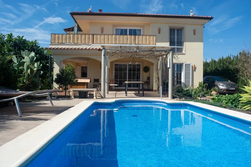 Dream villa with pool in Sa Coma — photo 1