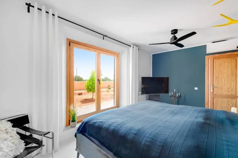 Self-Sufficient Designer Finca with Stylish Guest Accommodation in an Idyllic Setting — photo 9