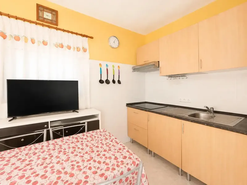 We present this practical and cozy studio of 22 m² built, located in the Virgen de Lluc area, Palma, a convenient location, well — photo 2
