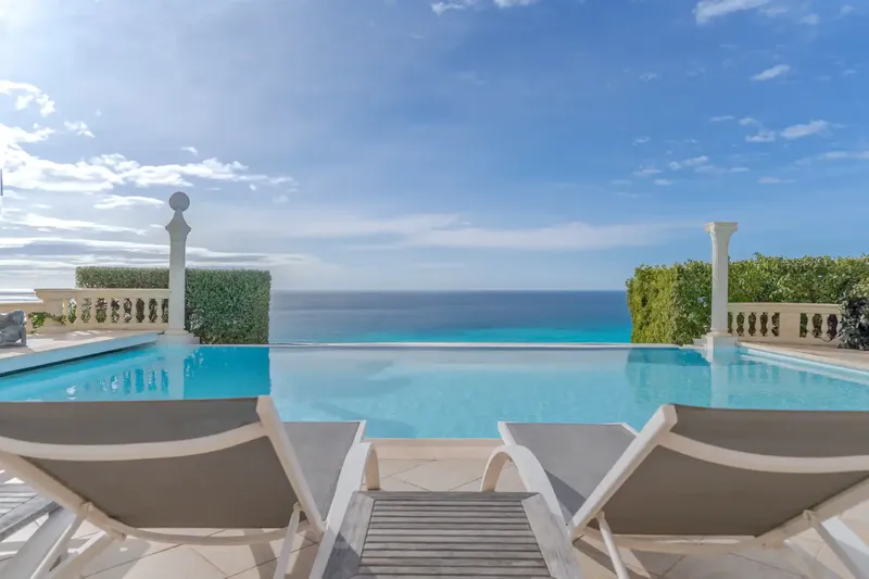 Casa rústica con piscina en alquiler en Costa d'en Blanes — photo 3