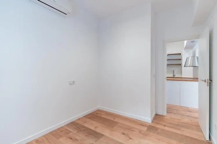 Apartment in Palma de Mallorca, Lonja area — photo 11