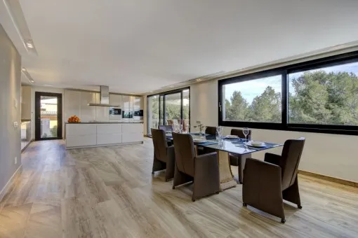 Son Vida: Modern and spacious villa in idyllic location with pool in Son Vida — photo 7