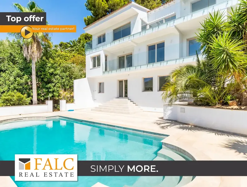 This spectacular villa in Son Vida with pool surrounded by palm trees and fantastic views of the green surroundings is located on a plot — photo 1