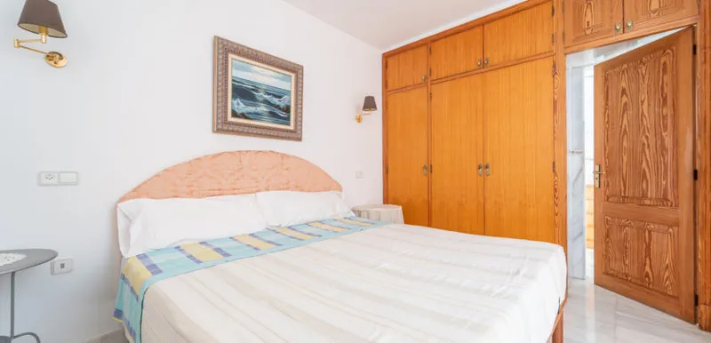 Flat for rent in Ses Salines, furnished and with large terrace — photo 10