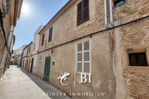 Town house in Arta, Mallorca — photo 1