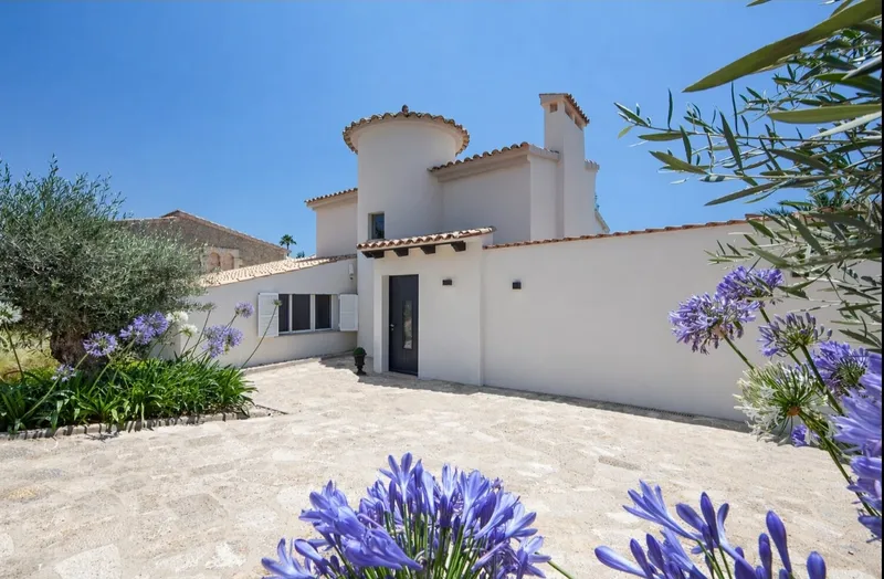 Amazing Villa with Holiday Licence for Sale in Port Andratx — photo 4