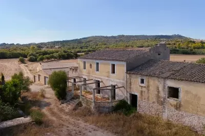 Estate in Villafranca 202345sqm with 586sqm House — photo 1