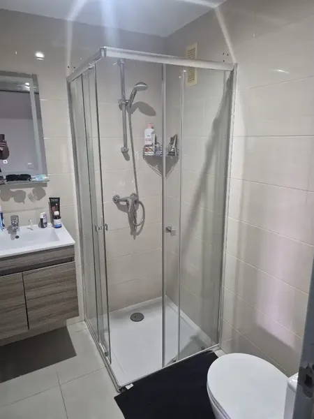 Apartment for sale in Cala Millor, in a quiet area, with two bedrooms with built-in wardrobes, a bright living room and a furnished kitchen — photo 7