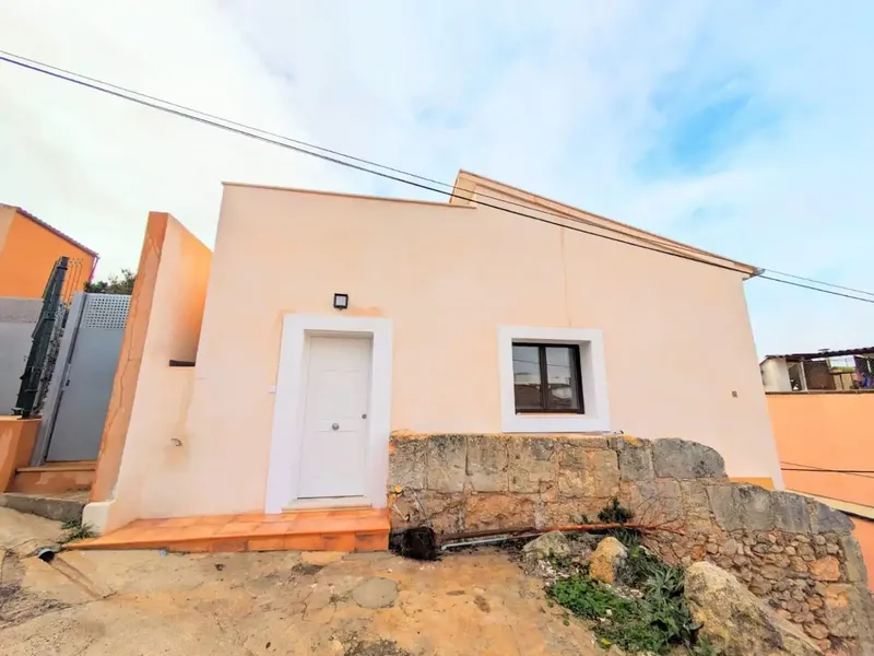 Newly built chalet with terrace and jacuzzi in a quiet area of Felanitx...This modern newly built property with approx. — photo 4