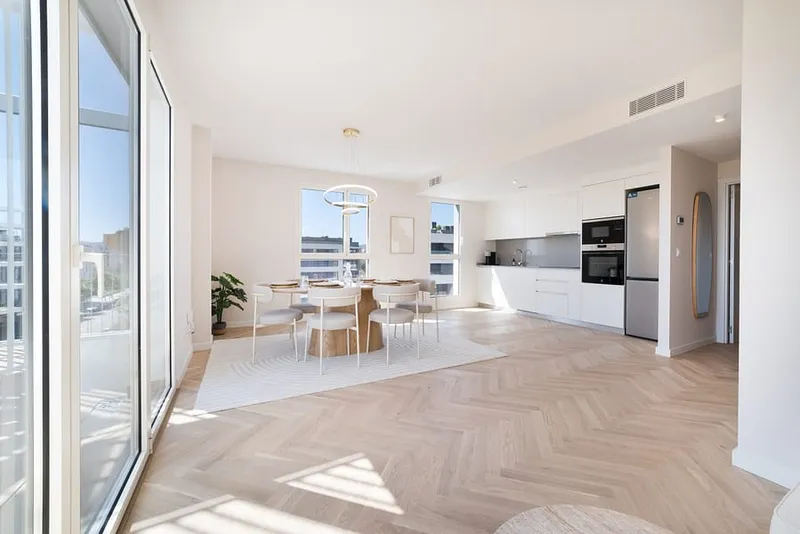 Newly built penthouse for sale in Palma with sea views and private roof terrace — photo 5