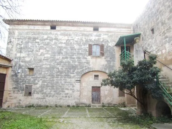Opportunity Old House with Mallorcan character in Palma — photo 9