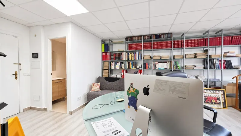 Office in the heart of Palma with parking option — photo 11