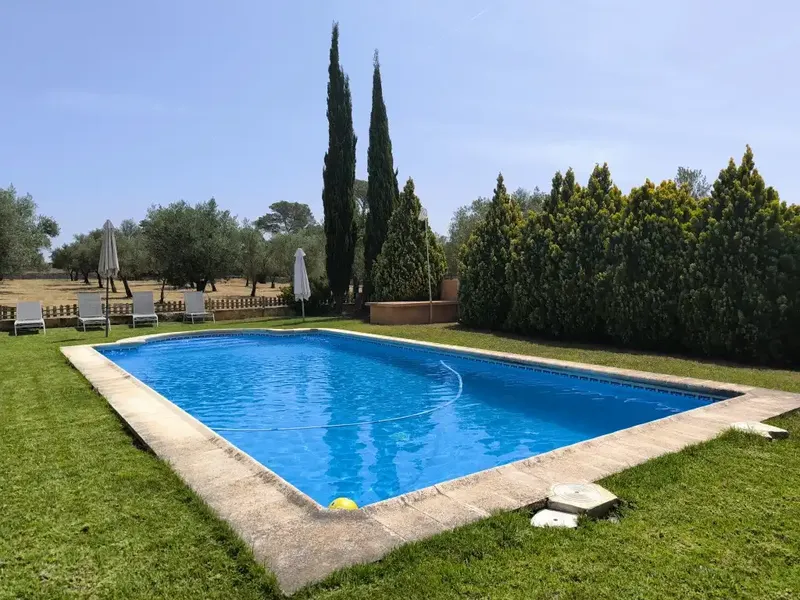 Unique opportunity to acquire a Mallorcan-style house for sale in Llubí, offering total privacy, a serene countryside setting — photo 2