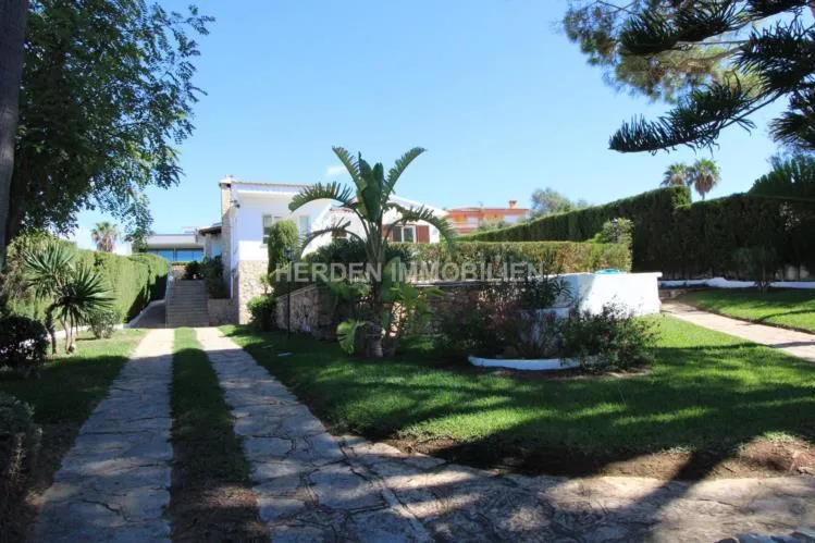 Fantastic villa on the south coast in Bahia Azul, Mallorca, available to rent — photo 5