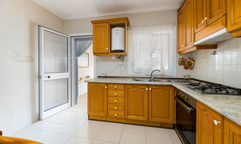 Detached house with pool in Cala Llombards — photo 5