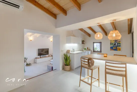 A fully renovated, modern apartment in the heart of Artà. — photo 1
