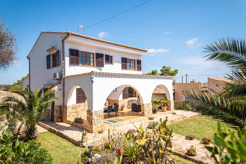 Chalet in Cala Llombards near the beach — photo 9