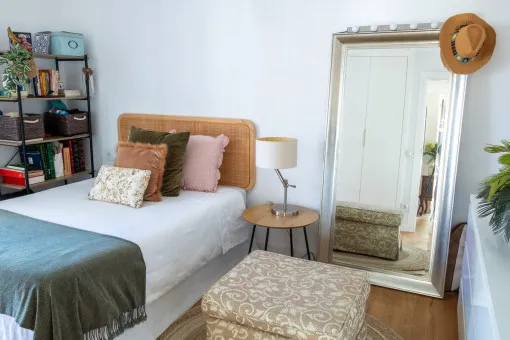 Son Armadams, exclusively renovated apartment on the Paseo Marítimo with terrace and beautiful harbour view — photo 11