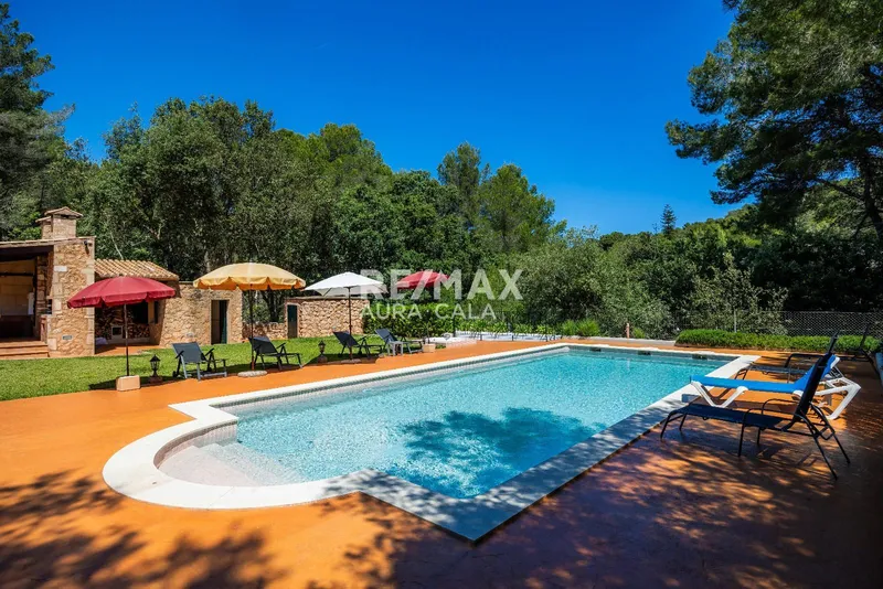 Exclusive finca with private pool in Capdepera — photo 4