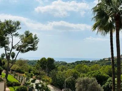 Beautiful apartment with sea views and large terrace in Bendinat in Calvià — photo 1
