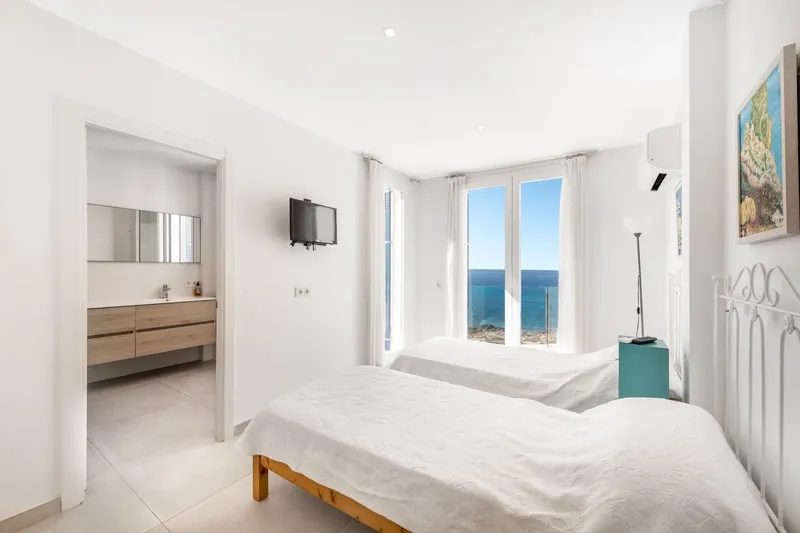 Duplex and ground floor in Colonia Sant Jordi, 230 m2, sea views — photo 11
