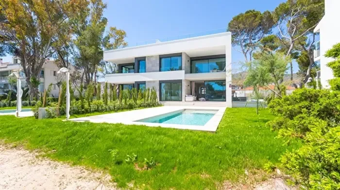 Casa en alquiler de 4 habitaciones en Port dAlcúdia Platja dAlcúdia, Alcúdia — photo 1