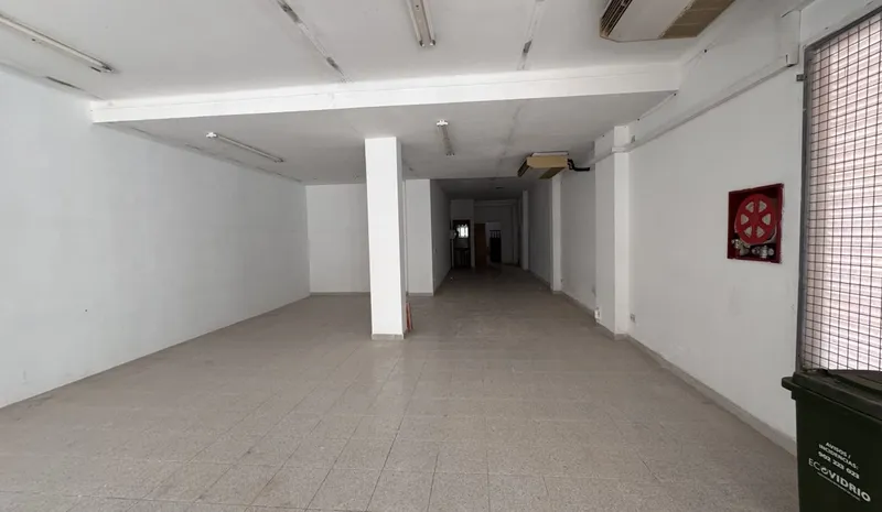 Spacious commercial premises for sale in Alcúdia – multiple possibilities in tourist area — photo 12