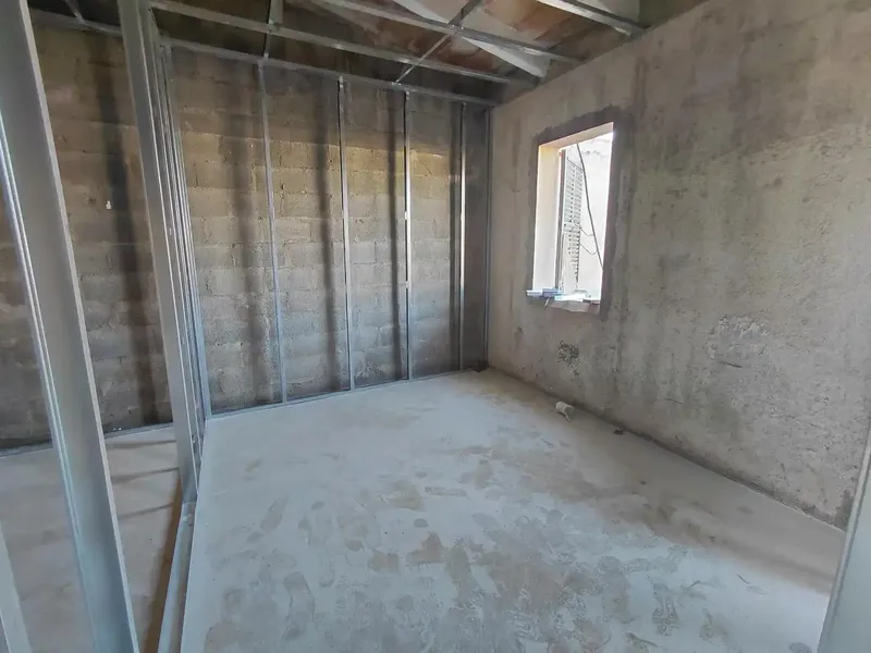If you are looking for a different home, with large outdoor spaces and the possibility of being the first to use practically all its finishes, this penthouse — photo 3