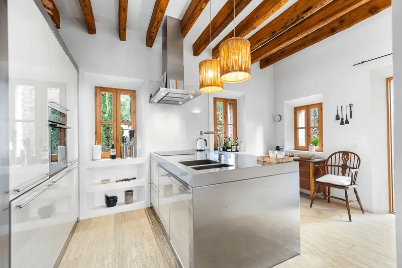 Mediterranean finca with views in Sant Llorenç des Cardassar — photo 11