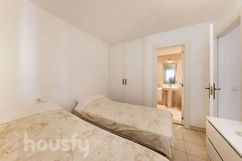 Housfy sells 🏡 bright flat located in Santa Ponça, comprising 81m2 usable (verified with the Directorate General of Cadastre). Const — photo 9