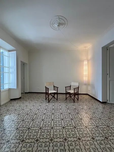 Recently renovated ground floor house in the historic center of Felanitx. It has a tourist vacation license for 9 people. — photo 11
