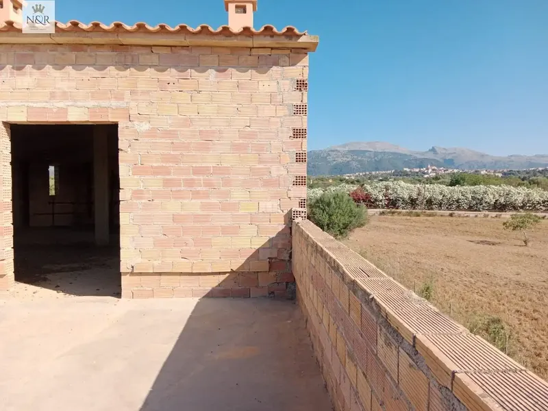 IKV00440-1. Discover this exceptional 400 m² finca, located in a privileged setting with stunning views of the Serra de — photo 2